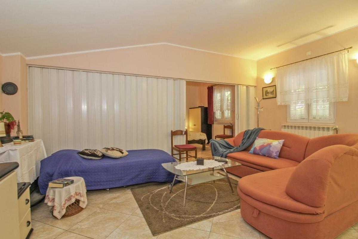 Dalibor In Jakacici - Haus Fuer 2-4 Personen Gracisce Luaran gambar